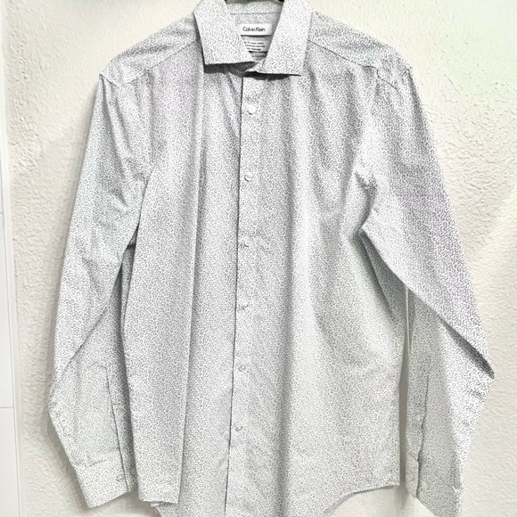 Calvin Klein Other - Calvin Klein Slim-Fit Dress Shirt